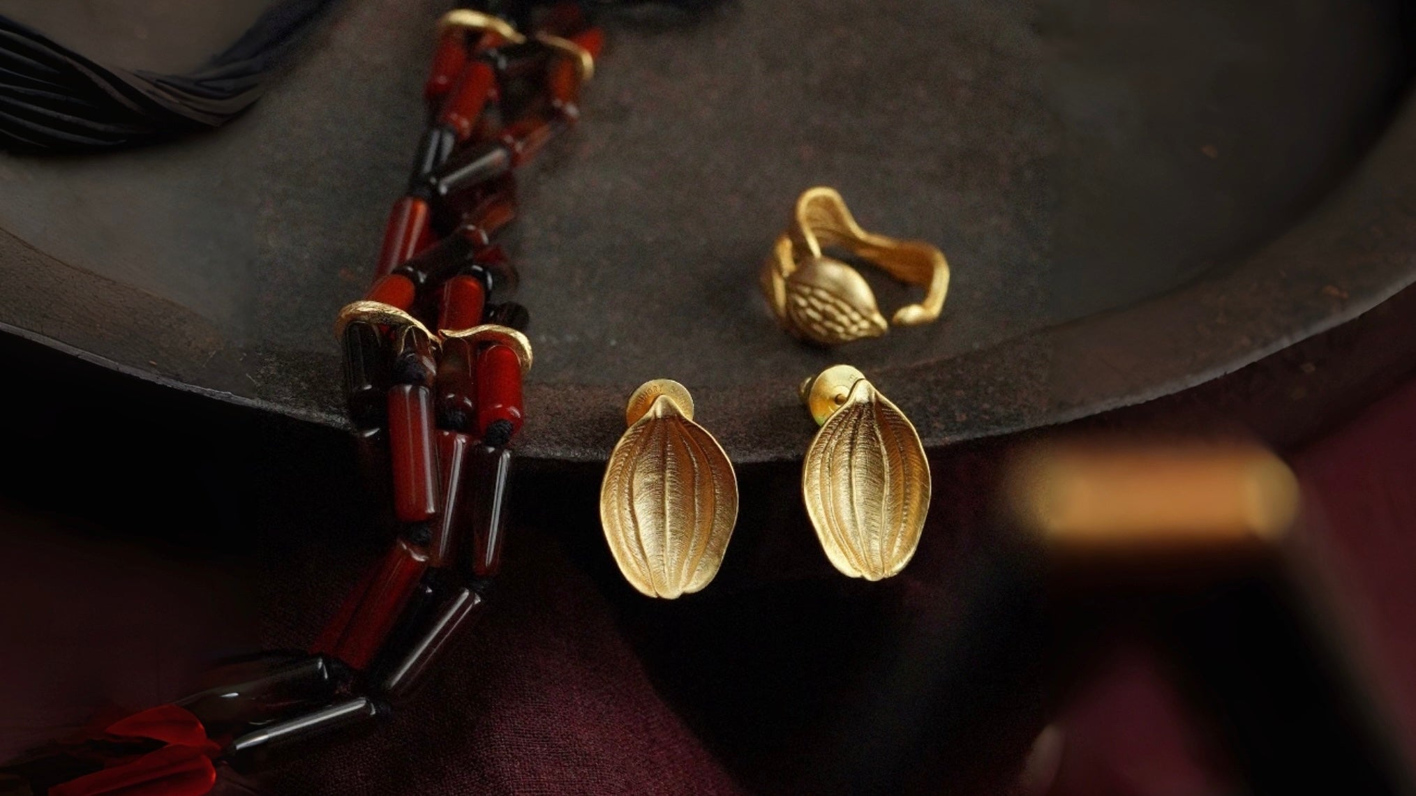 Rings and Bracelets: Small Details, Big Impact