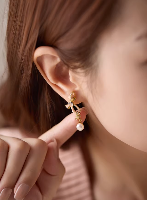 Pearl Bow Delicate Earrings