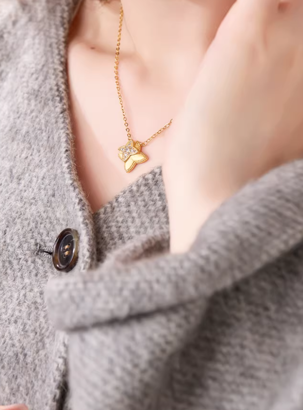 Starlight Crystal Gold Pendant Necklace