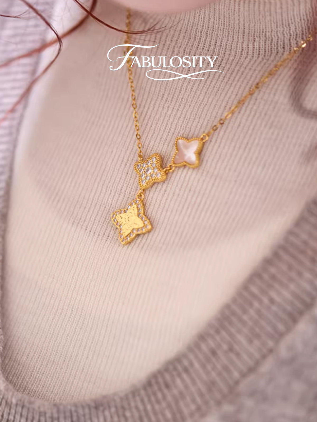 Clover Frost Shell Pendant Necklace